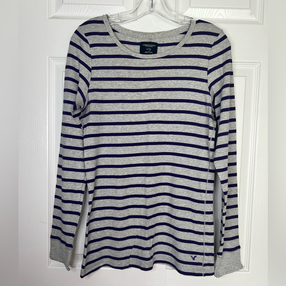 Gray and purple striped American eagle top